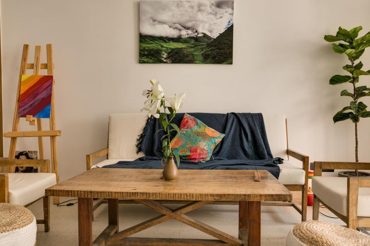 뉴델리 Vaara B&B 외부 사진
